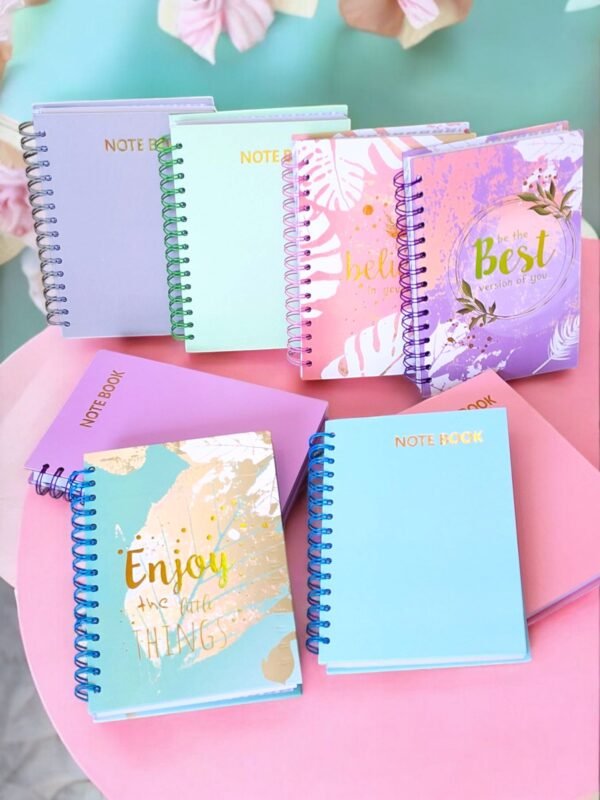 Libreta Pasta Dura Tamaño Francés A5 de 200 Hojas de Cuadro Grande